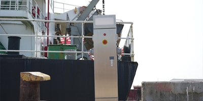 岸电桩的建设和推广——实现港口停泊船舶零碳排放的一项重要举措！