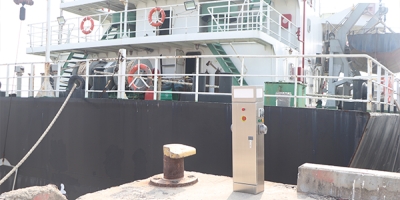 船舶节能充电新方式：码头船舶岸电箱