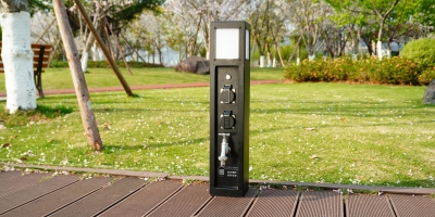 极亚智能户外插座柱（outdoor outlet post）——构建智能庭院生态