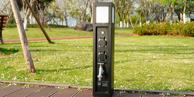 极亚智能户外插座柱（outdoor outlet post）——构建智能庭院生态
