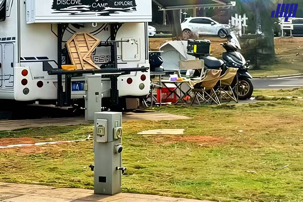 海口南岛北岸房车露营地 极亚水电桩补给实景